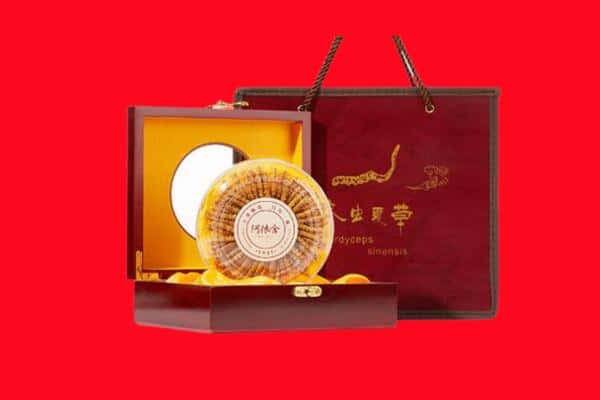 收购资讯:宜宾筠连县回收冬虫夏草是按克吗
